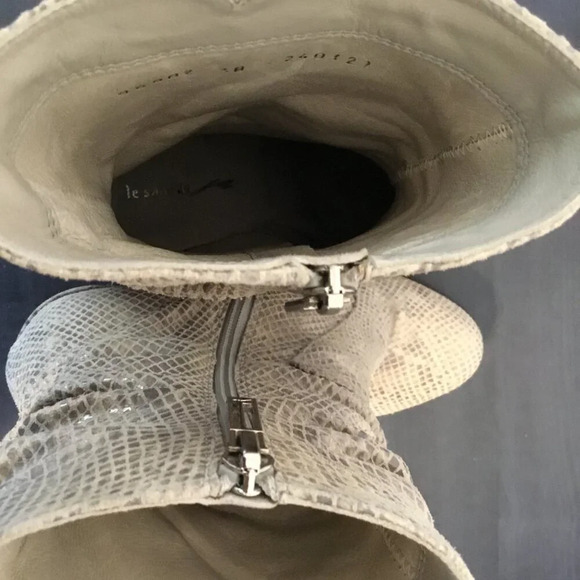 Le Saunda boots snake print grey  leather vintage Sz 7 - Picture 8 of 12